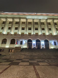 Romadria place picture